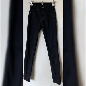 Black high waisted skinny jeans